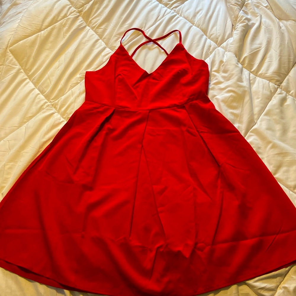 Glory Sunshine size M red dress